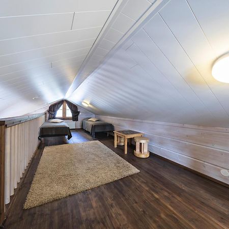 Rukan Salonkilomat Exteriér fotografie
